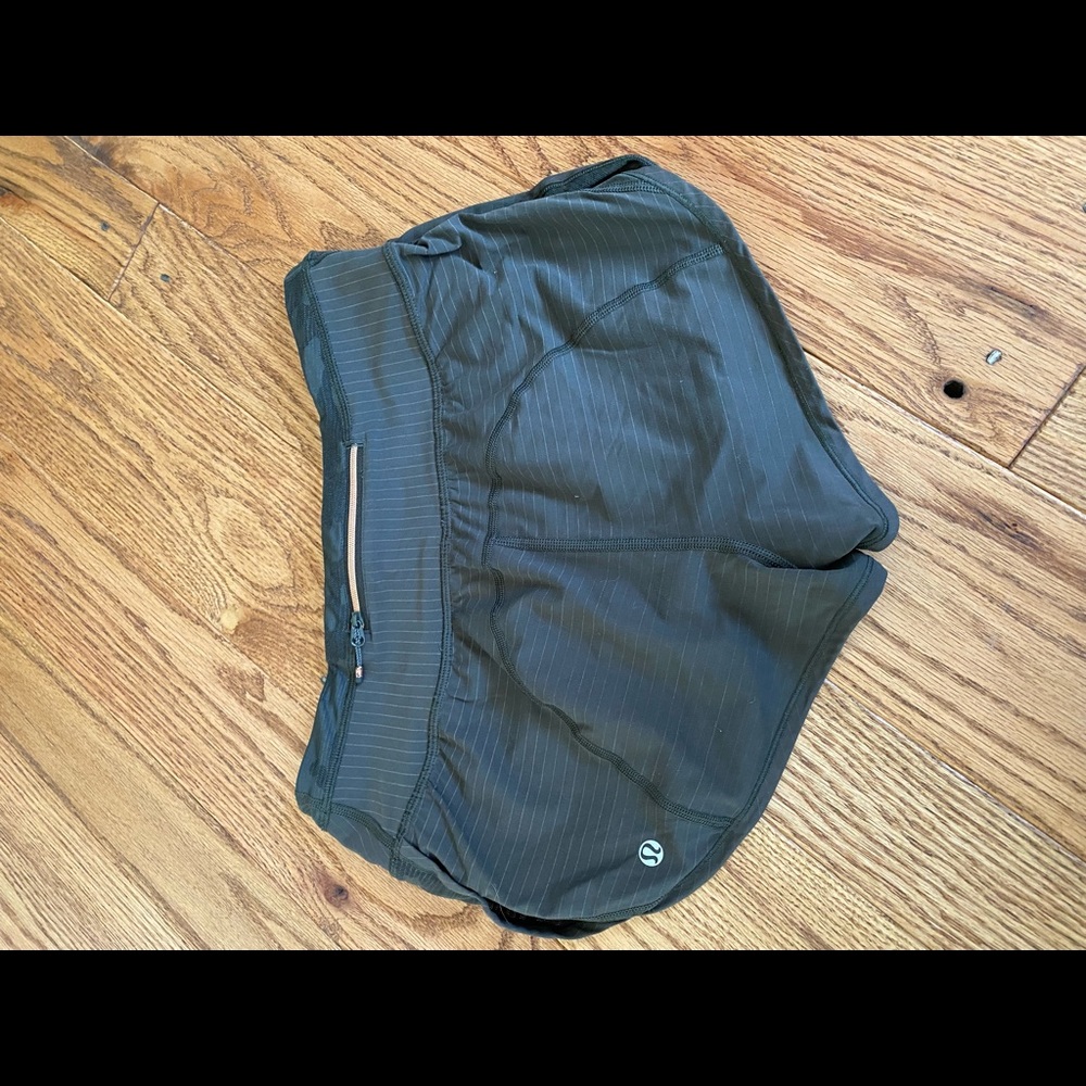 Lululemon Short - Picture 2 of 4